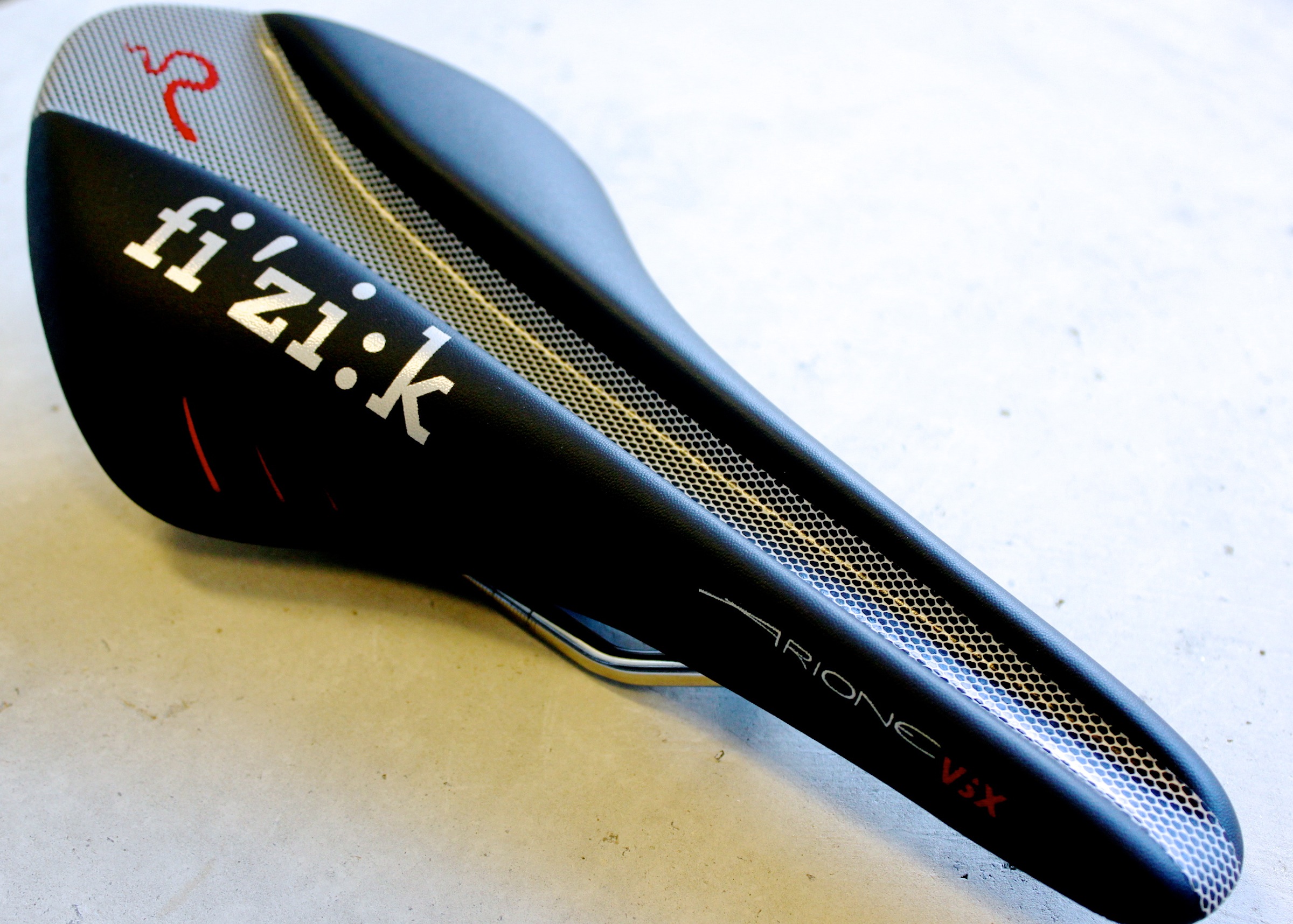 Selle vélo fizik aliante versus x kium