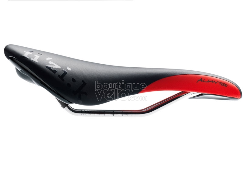 Selle vtt rouge