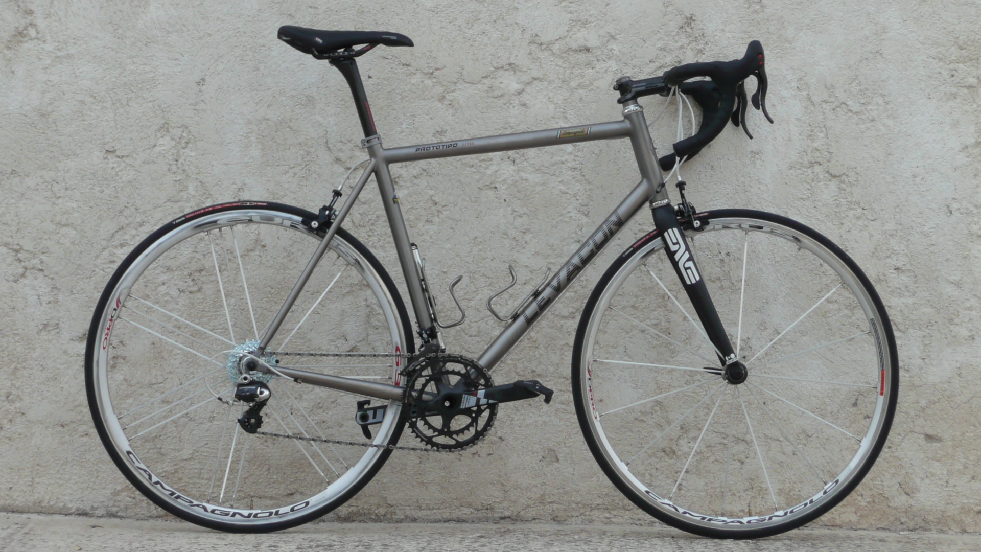 Velo levacon occasion
