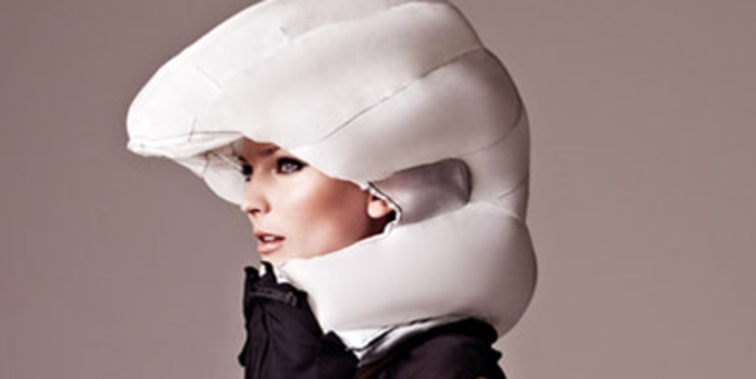 Casque vélo suédois