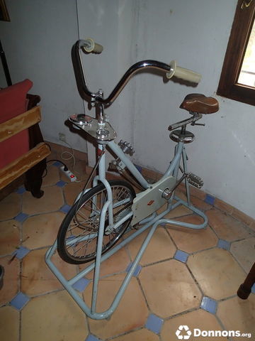 Vélo appartement ancien