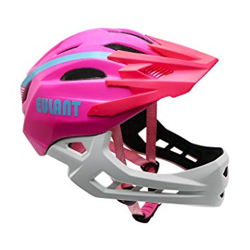 Casque velo avec mentonniere