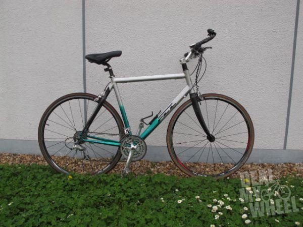 Velo cintre plat occasion