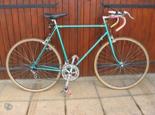 Vieux velo course occasion