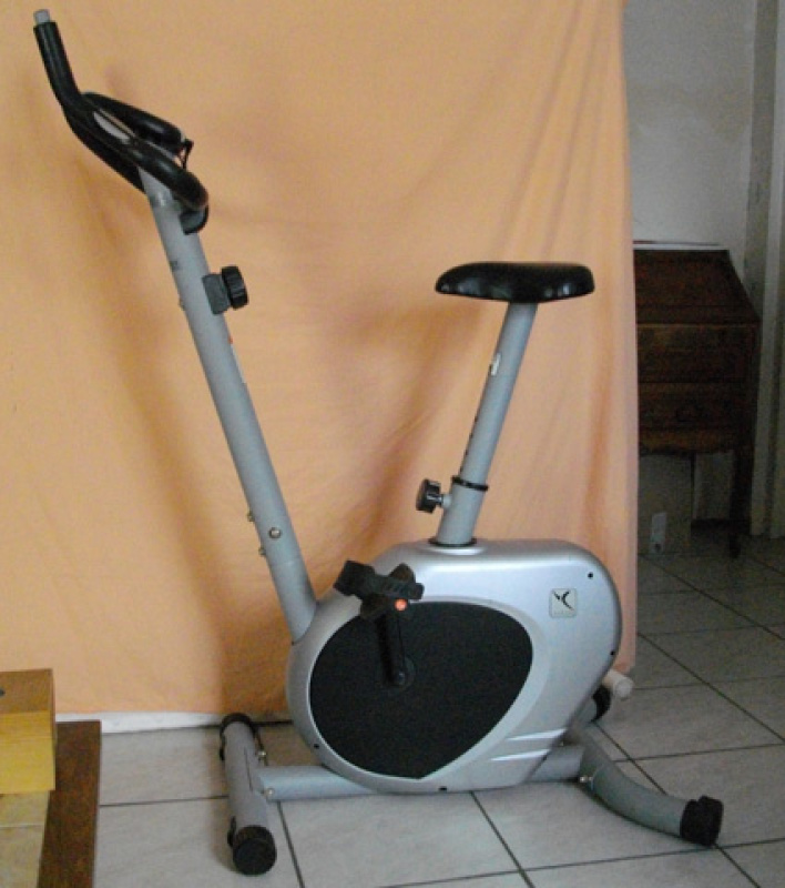 Vélo appartement domyos vm 430