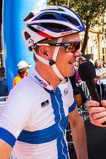 Casque velo fdj