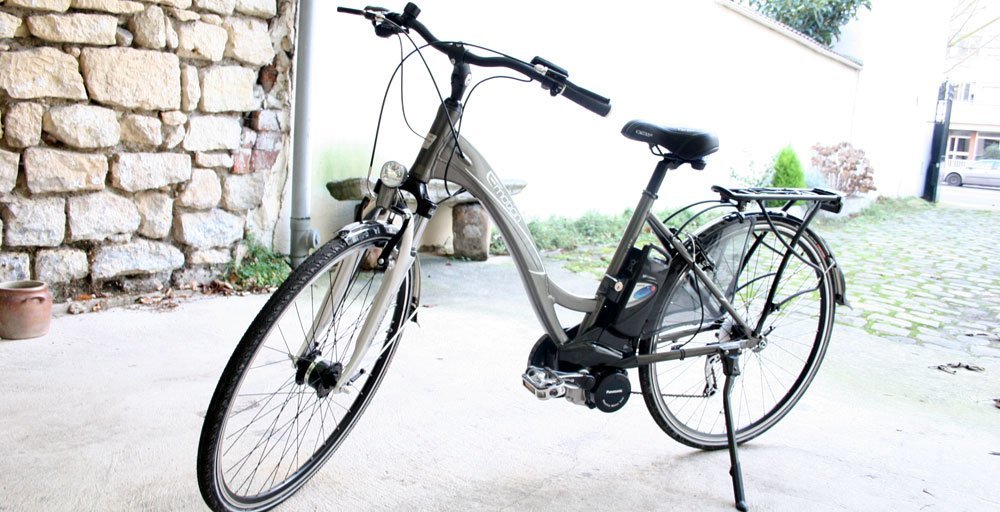 Velo electrique moteur pedalier