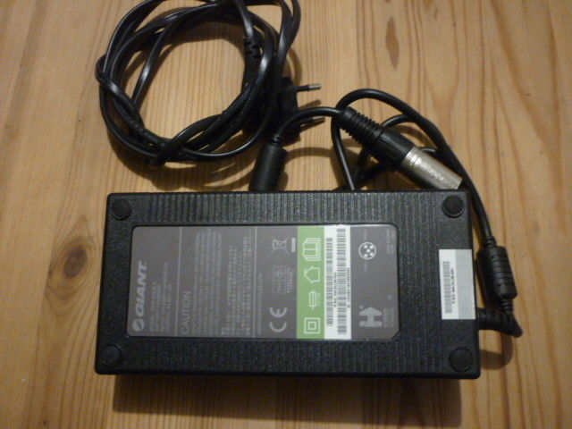 Chargeur velo electrique giant occasion