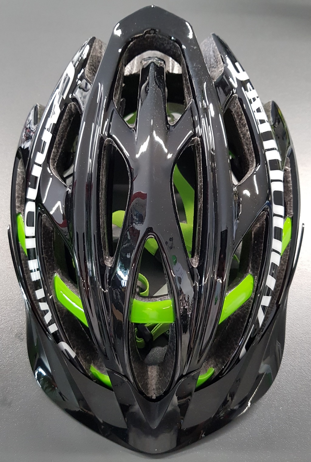 Casque velo vert fluo