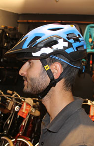 Casque velo trop petit