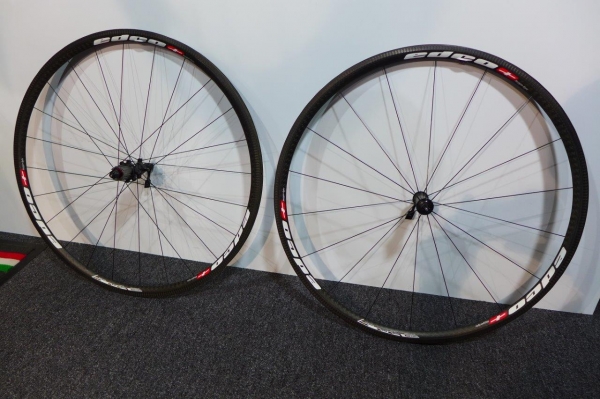 Roues velo course occasion