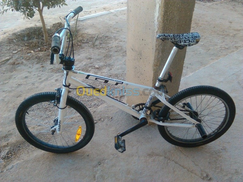 Ouedkniss velo occasion algerie