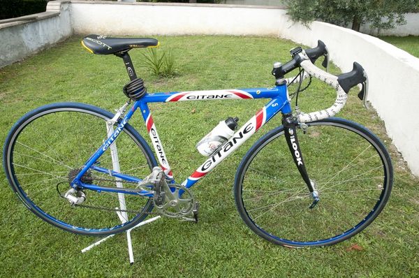 Velo de course d occasion