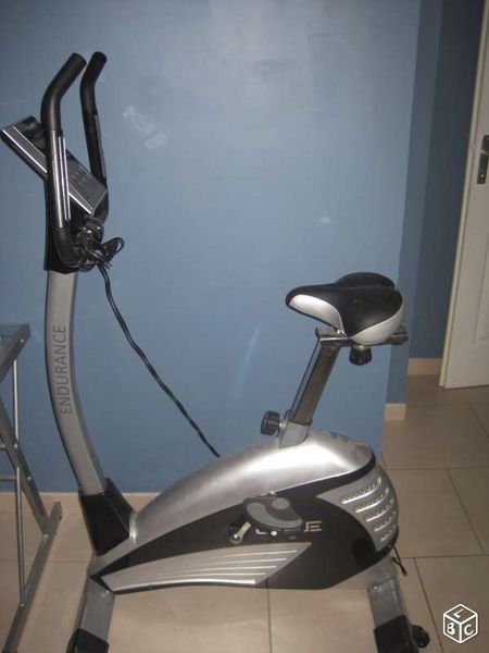 Recherche vélo d appartement d occasion
