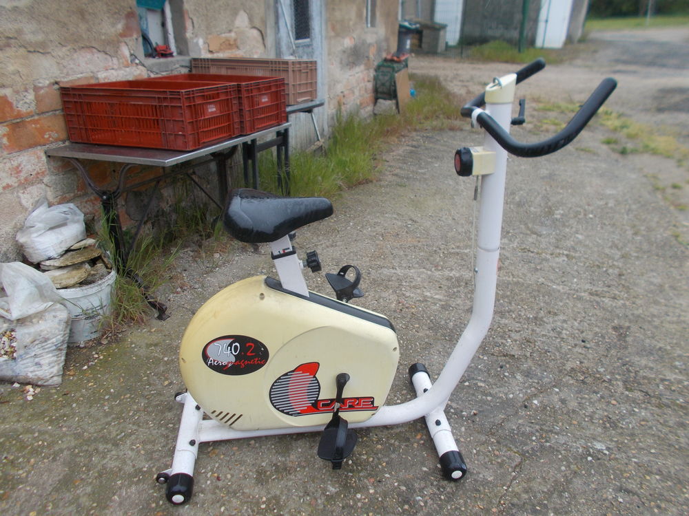 Cherche vélo d appartement