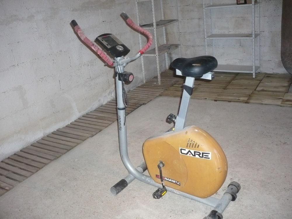 Vélo appartement vm440