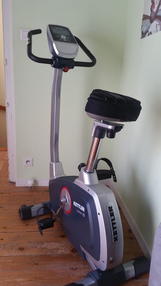 Velo d appartement electrique medigym