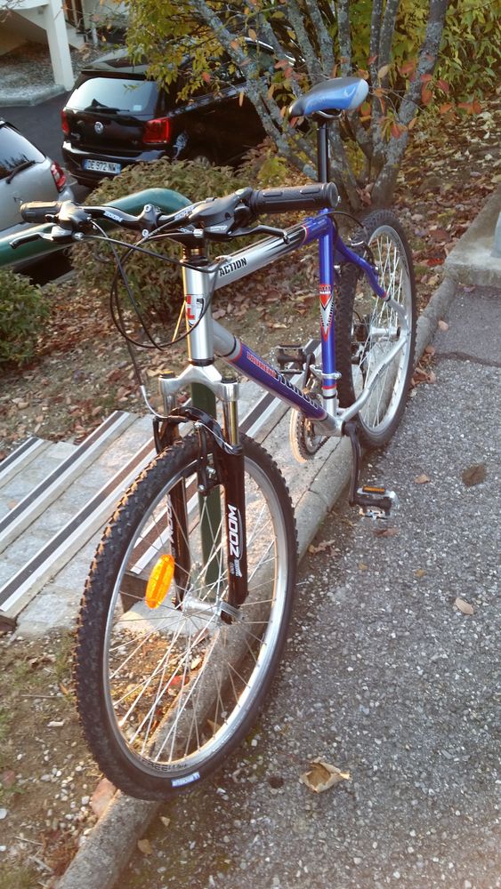 Velo de course occasion annecy