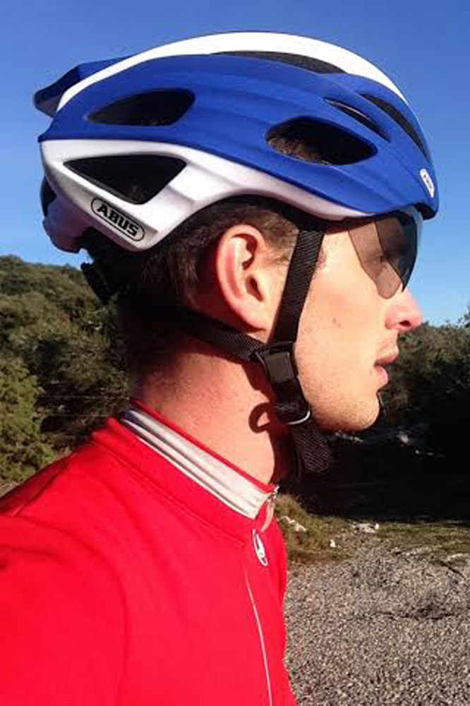 Casque velo avec lunettes