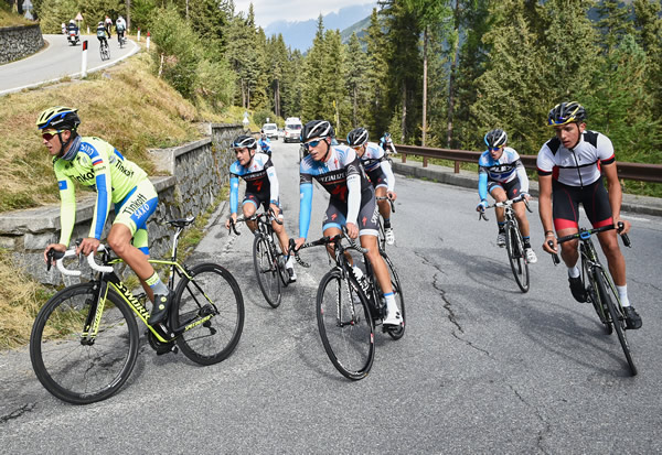 Casque velo equipe pro