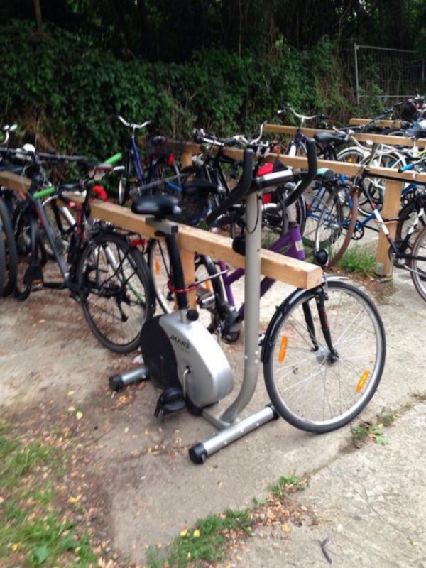 Photo humour velo appartement