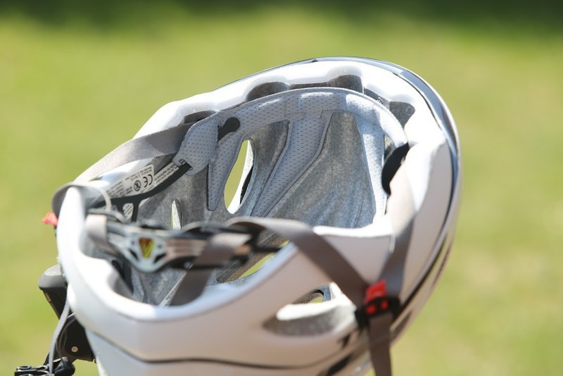 Casque vélo bell star pro shield avec visière