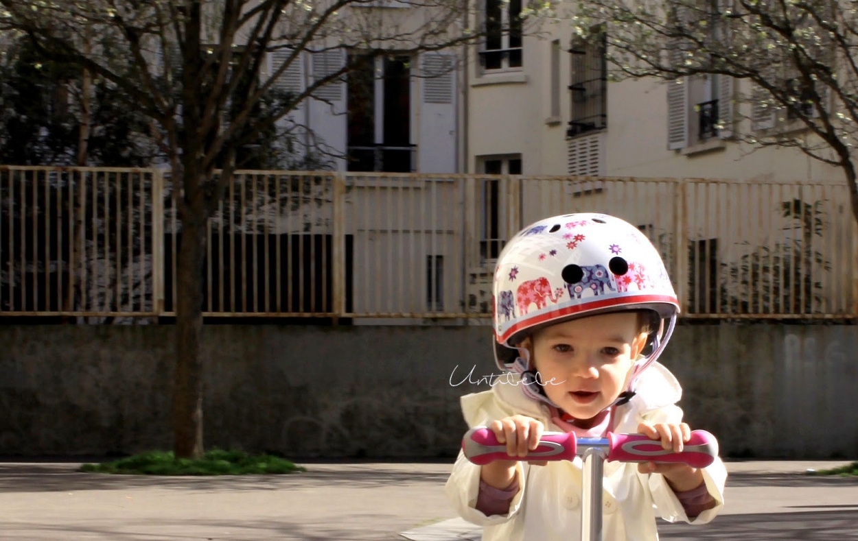 Casque trottinette bebe