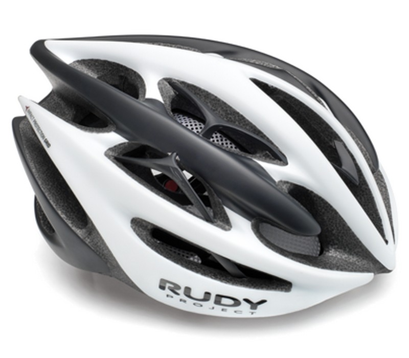 Casque velo route avec filet anti insectes