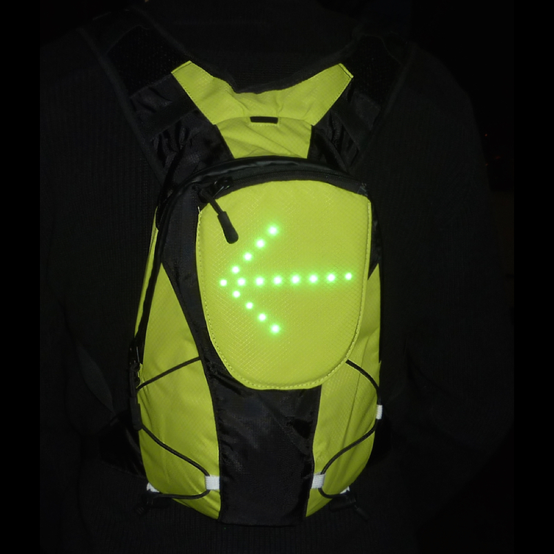 Casque velo avec clignotant