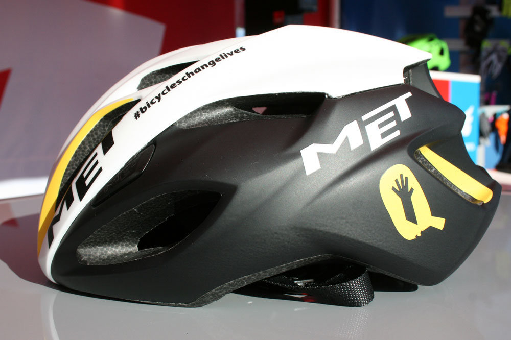Casque met
