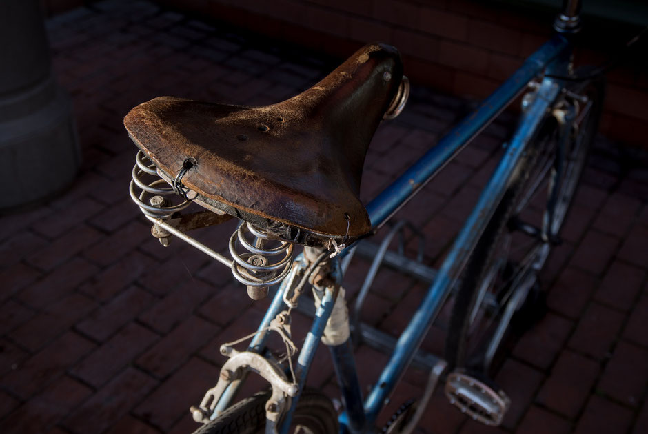 Selle de velo cuir occasion