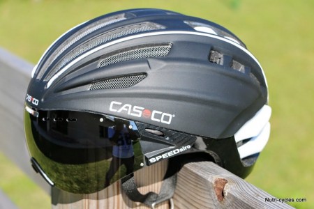 Casque à visière vélo