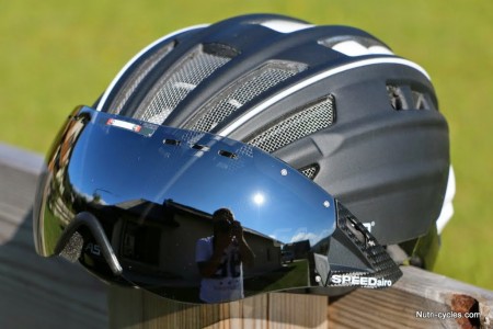 Casque velo avec visiere retractable