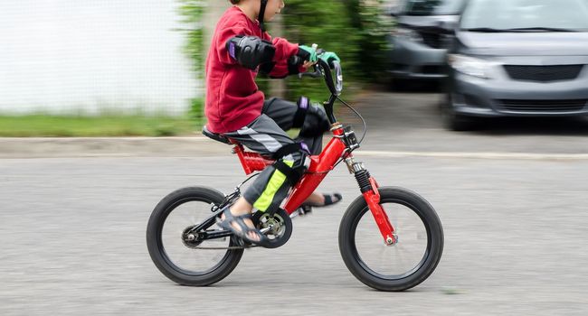 Casque velo enfant bmx