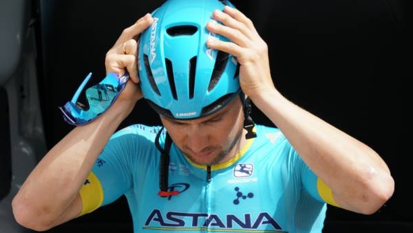 Casque vélo astana