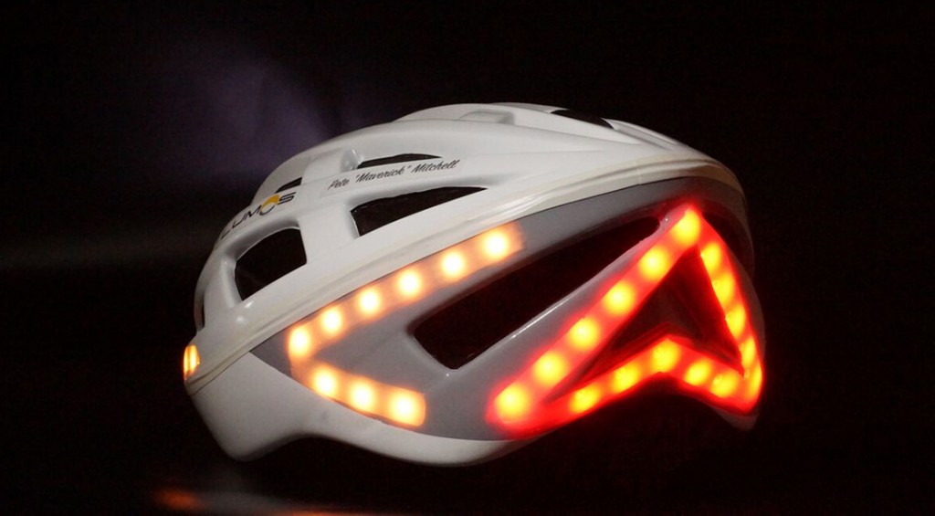 Casque velo clignotants