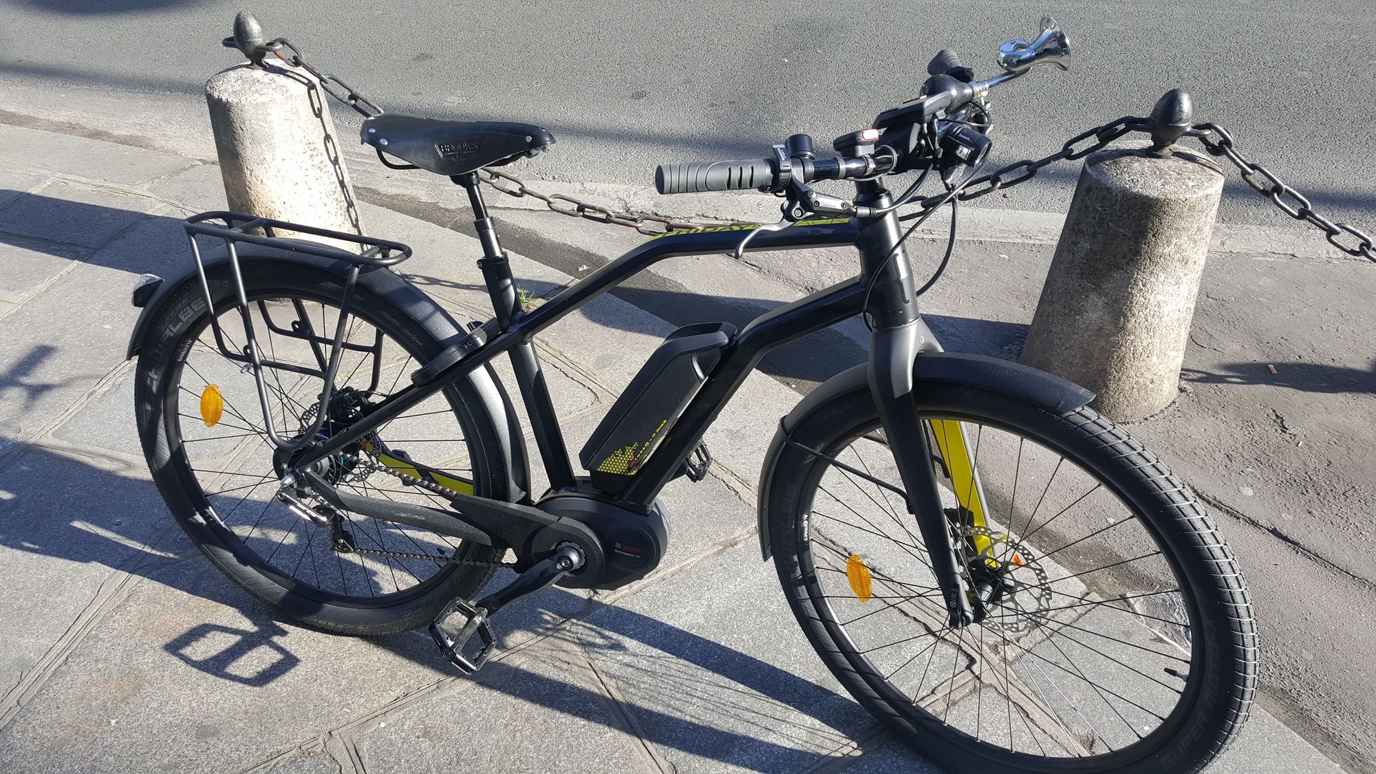 Velo electrique moustache friday silver