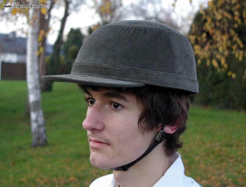 Casque velo casquette