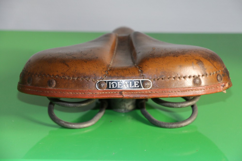 Selle de velo en cuir occasion