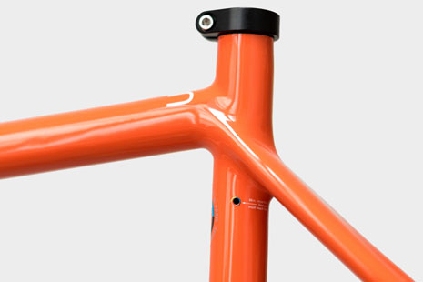 Velo appartement care speed racer