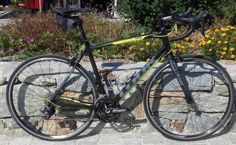 Velo course look carbone occasion