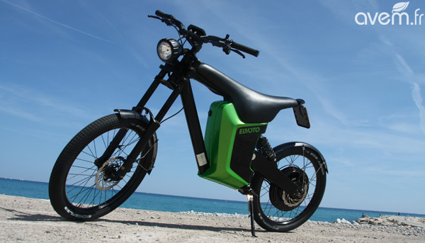 Velo electrique qui ressemble a une moto