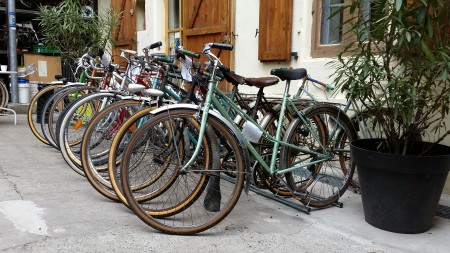 Velo de voyage femme occasion
