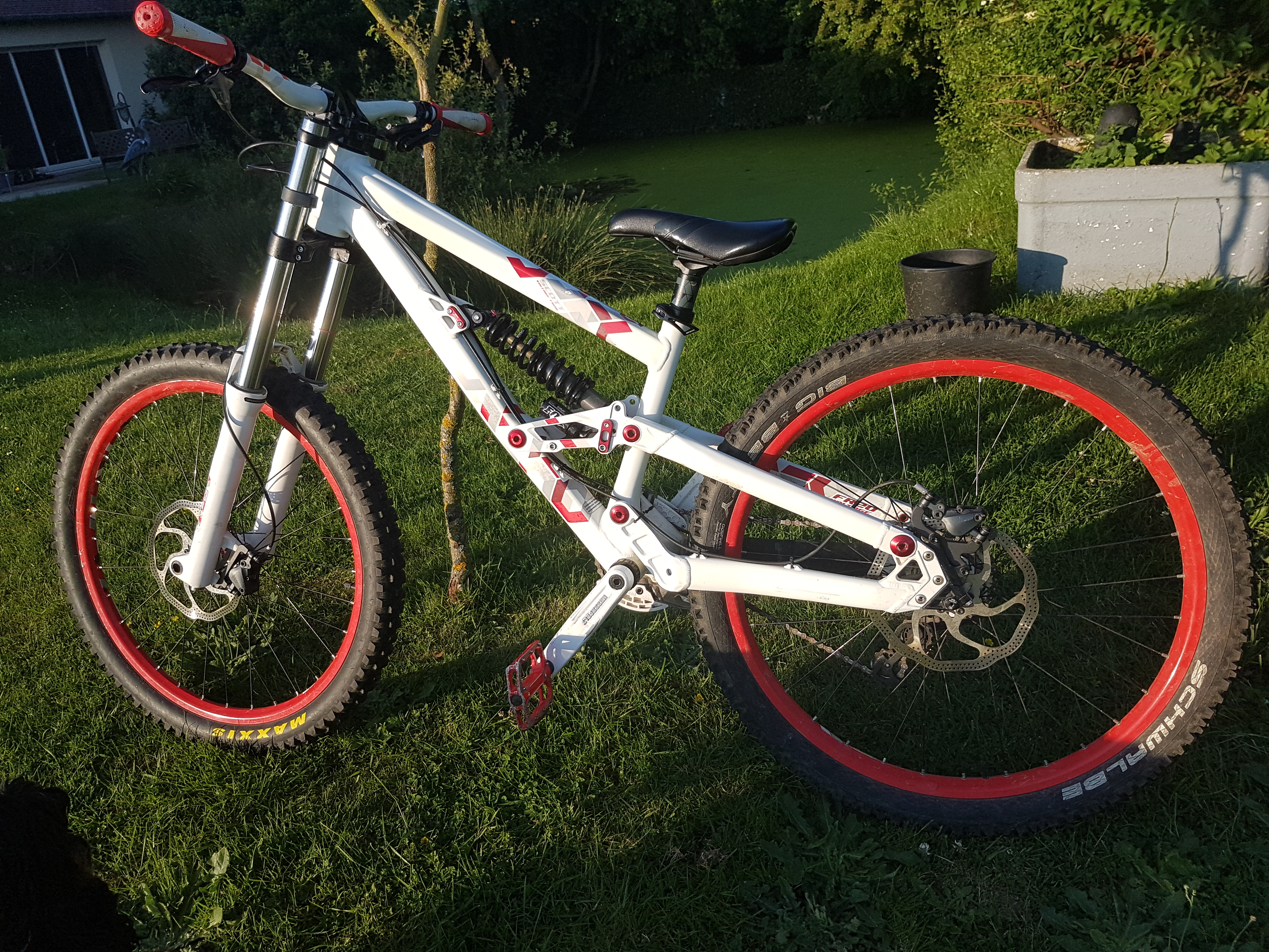 Vélo de descente occasion