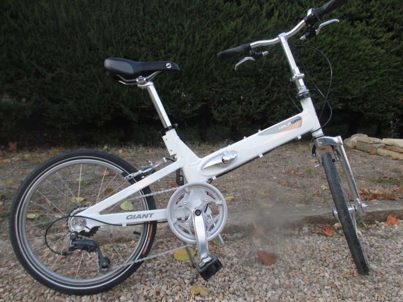 Vélo électrique pliant giant