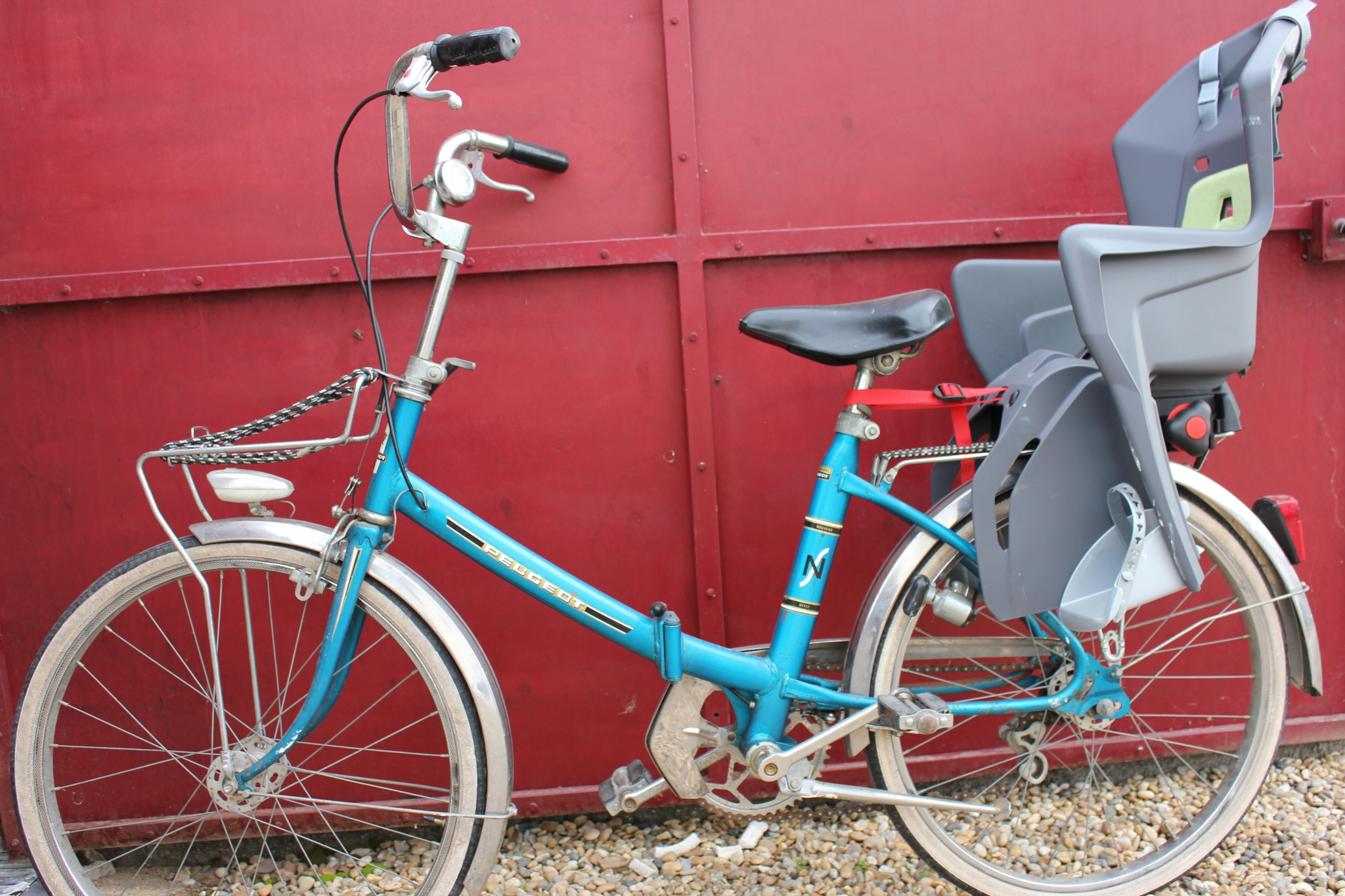 Vélo pliant porte bébé