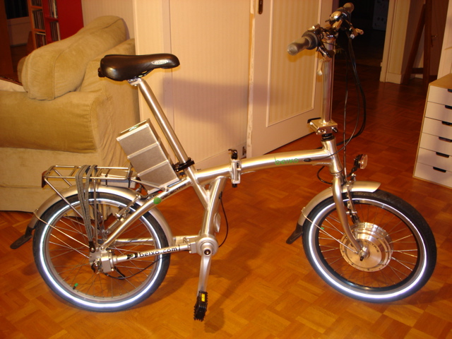 Velo pliant cardan electrique