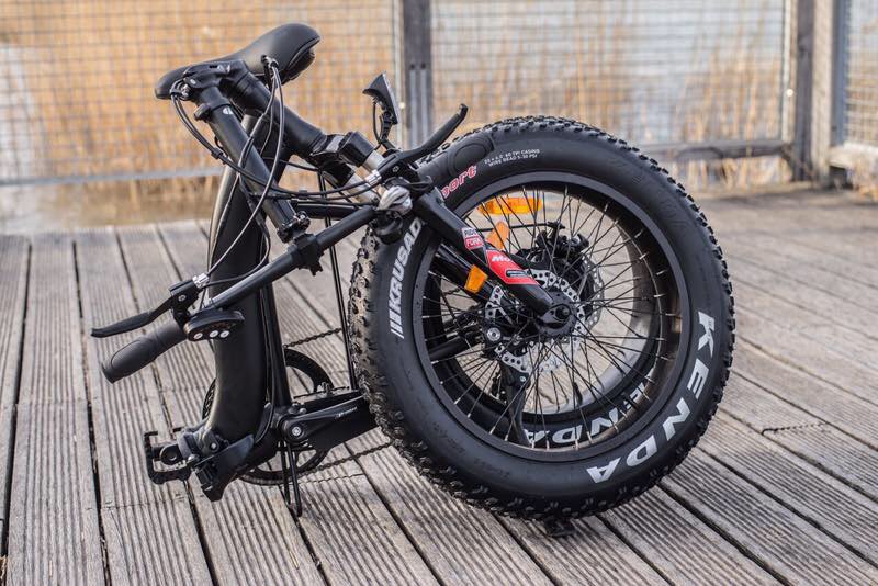 Velo fat bike pliant