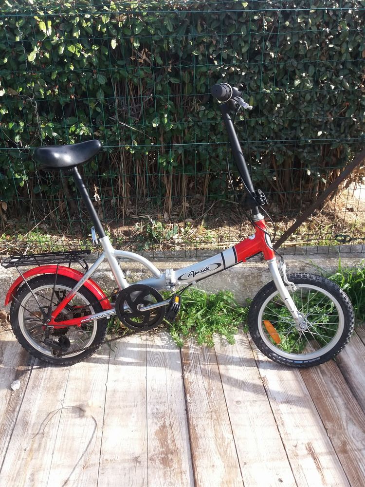 Vélo pliant arcade