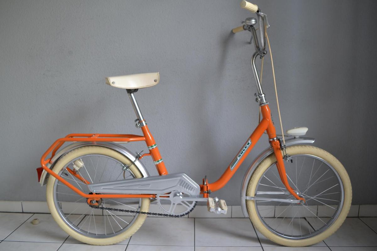 Velo motobecane pliant orange